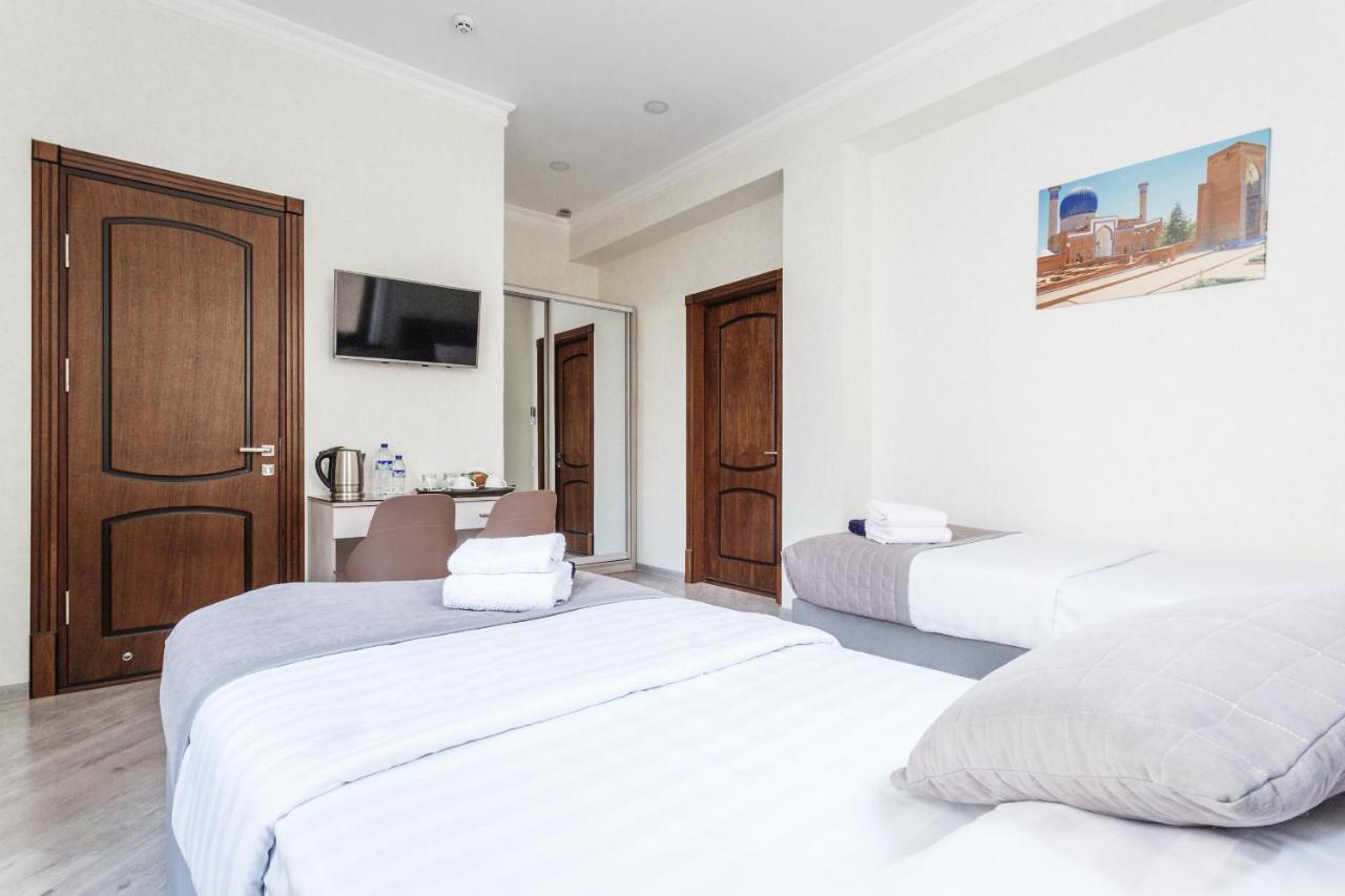 Eldi Hotel Tashkent Esterno foto