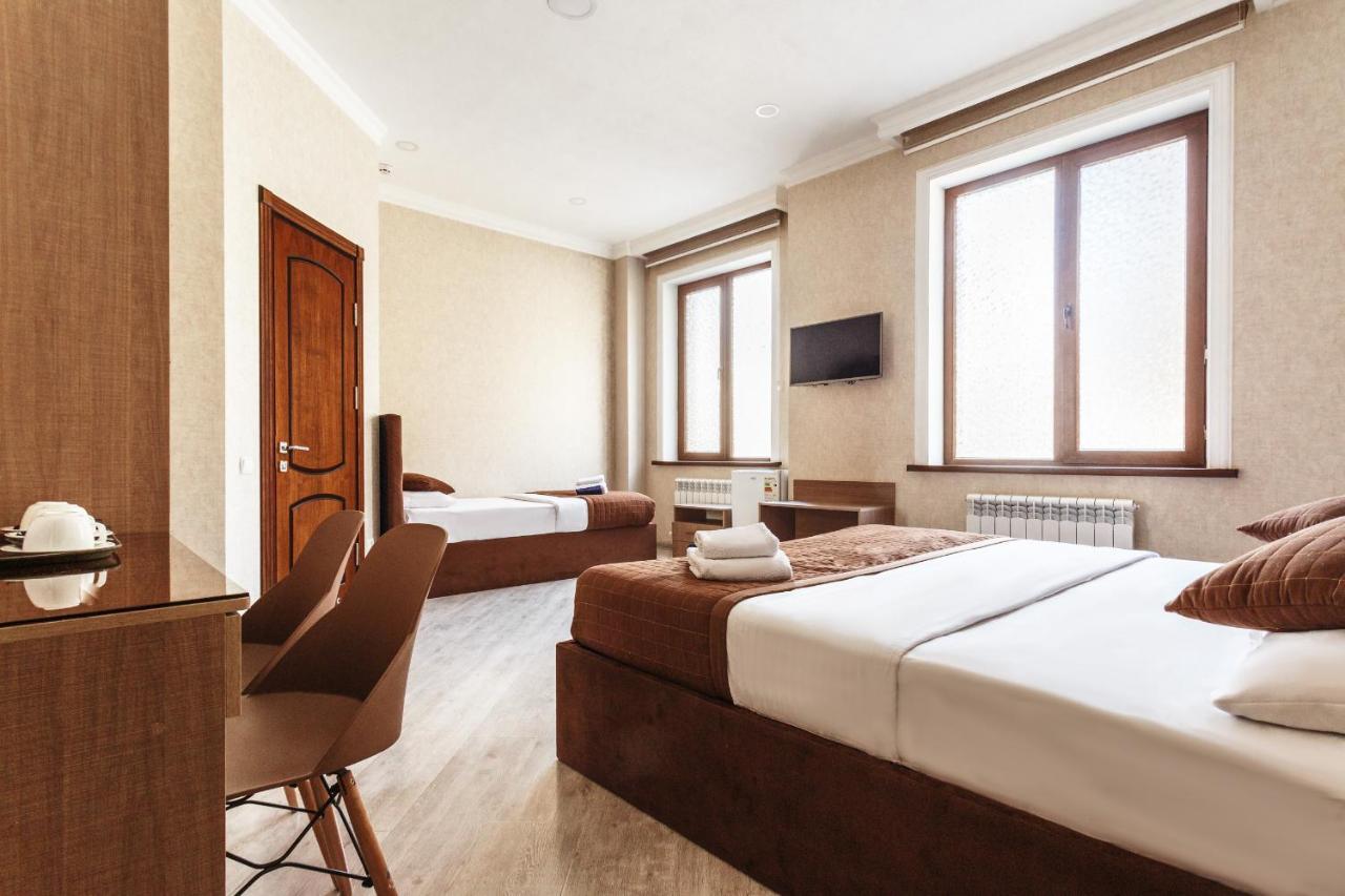 Eldi Hotel Tashkent Esterno foto
